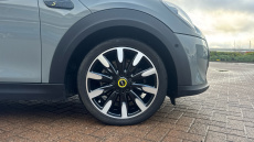 MINI Hatchback 135kW Cooper S Level 3 33kWh 3dr Auto Electric Hatchback